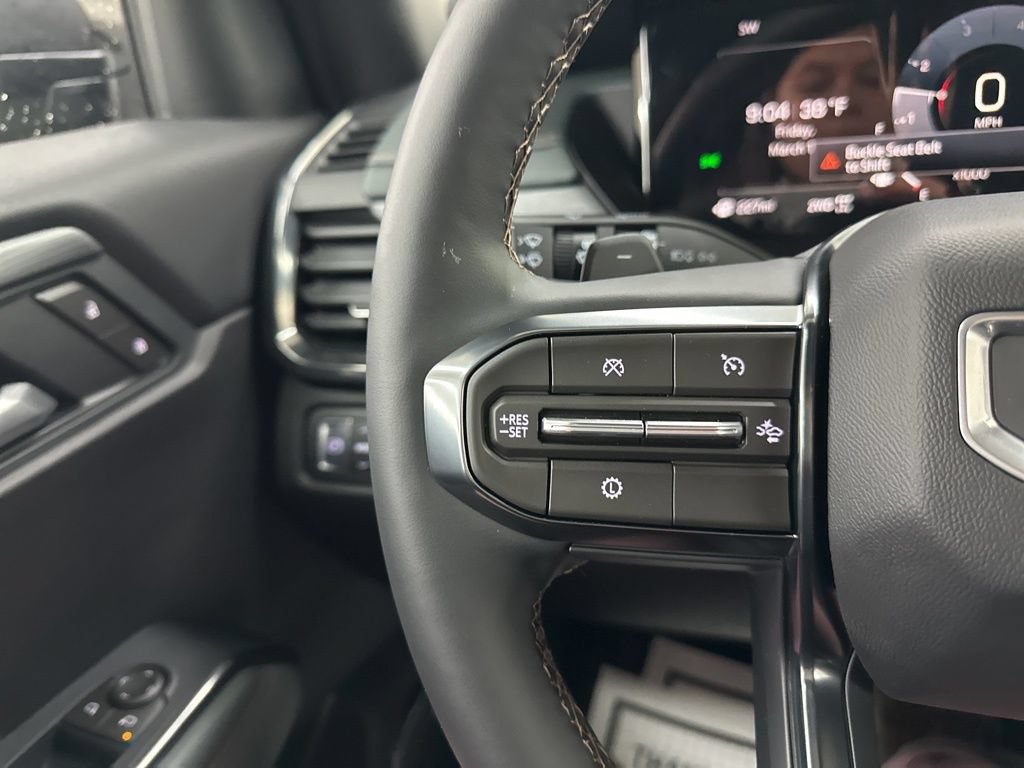 New 2026 GMC Acadia AT4 w/ Luxury Package AWD/4WD image 34