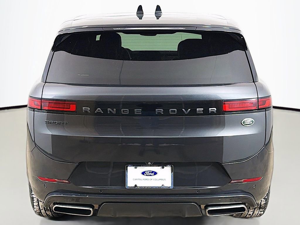 Used 2023 Land Rover Range Rover Sport SE Dynamic image 13
