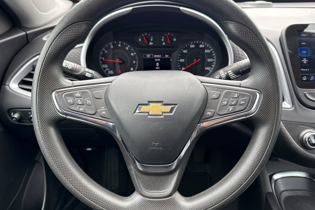 Used 2023 Chevrolet Malibu LT FWD image 31