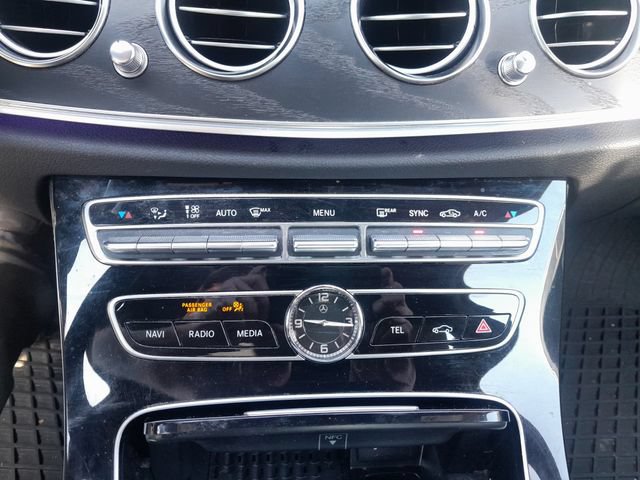 Used 2017 Mercedes-Benz E 300 4MATIC image 13