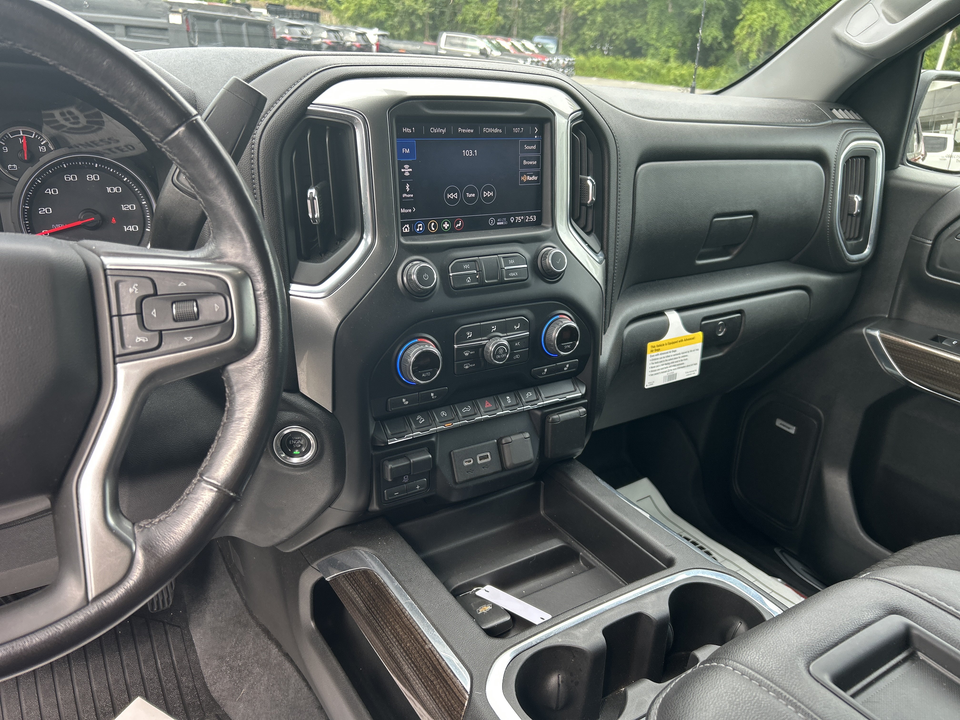 Used 2020 Chevrolet Silverado 1500 LT Trail Boss AWD/4WD image 25