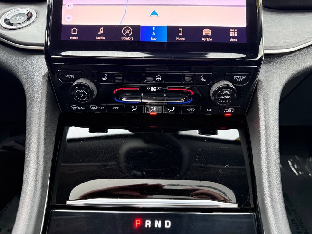 Used 2021 Jeep Grand Cherokee L Limited RWD image 31