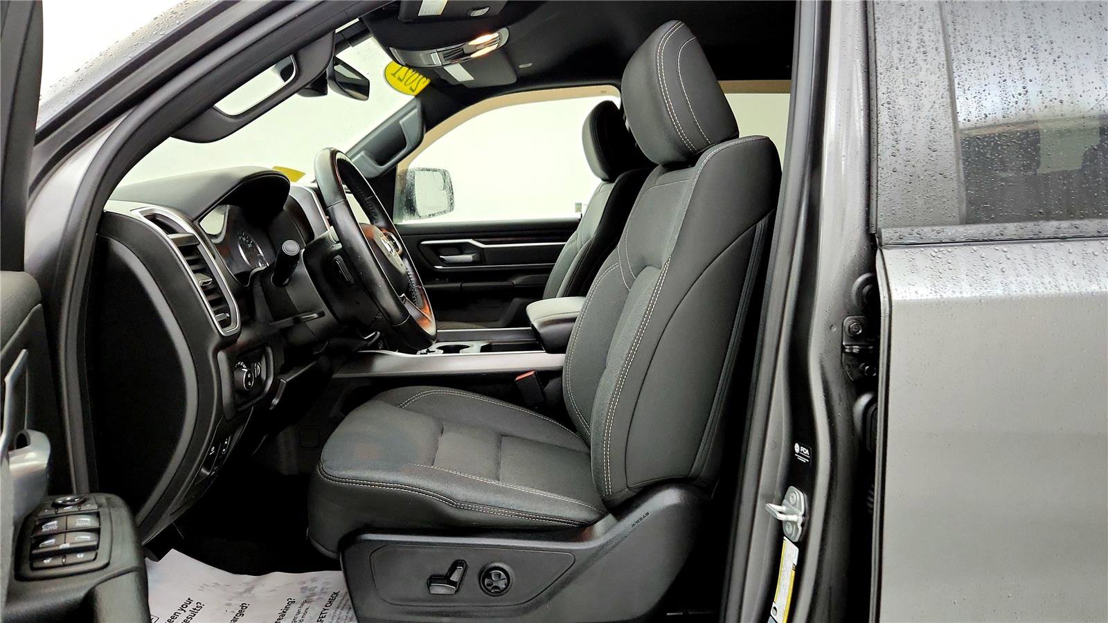 Used 2021 RAM 1500 Big Horn image 25