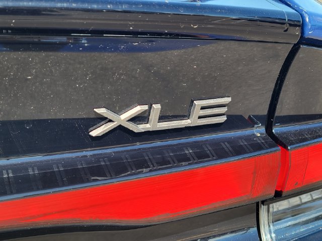 Used 2024 Toyota Prius XLE FWD image 26