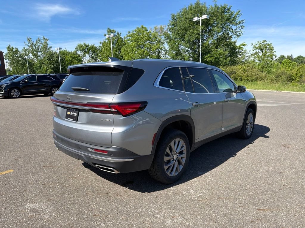 Used 2026 Buick Enclave Preferred w/ Power Package AWD/4WD image 9