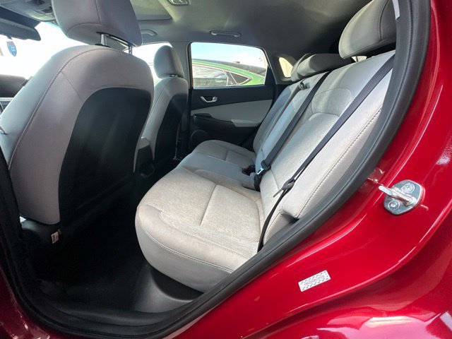 Used 2023 Hyundai Kona SEL FWD image 8