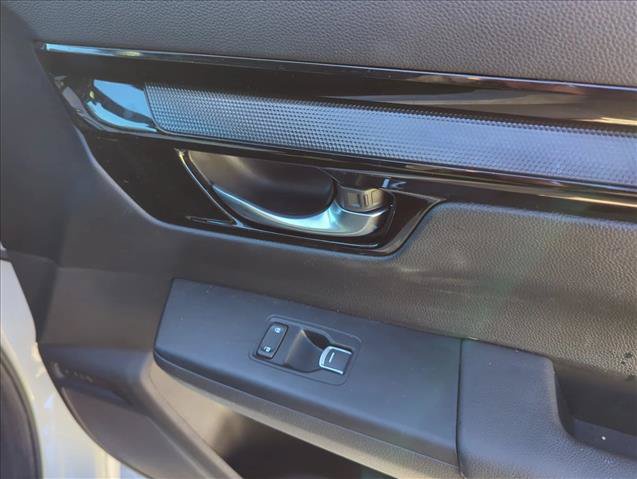 Used 2024 Honda CR-V Sport Touring image 27