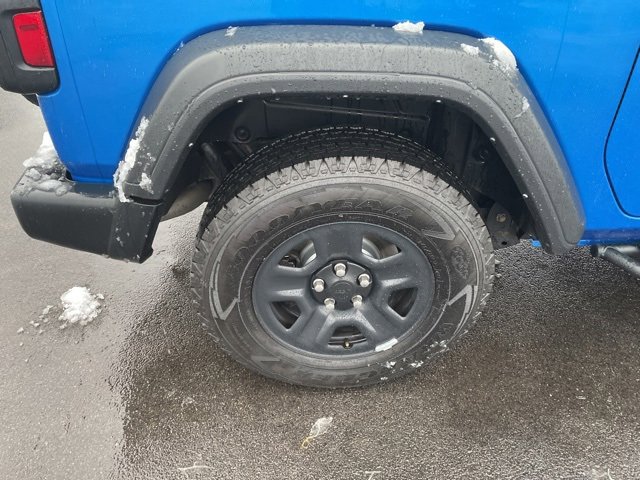 Used 2021 Jeep Wrangler Sport image 25