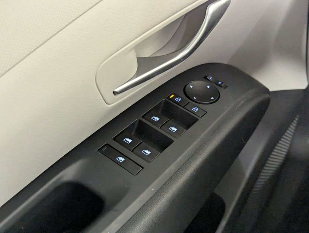 Certified 2025 Hyundai Tucson SEL image 15