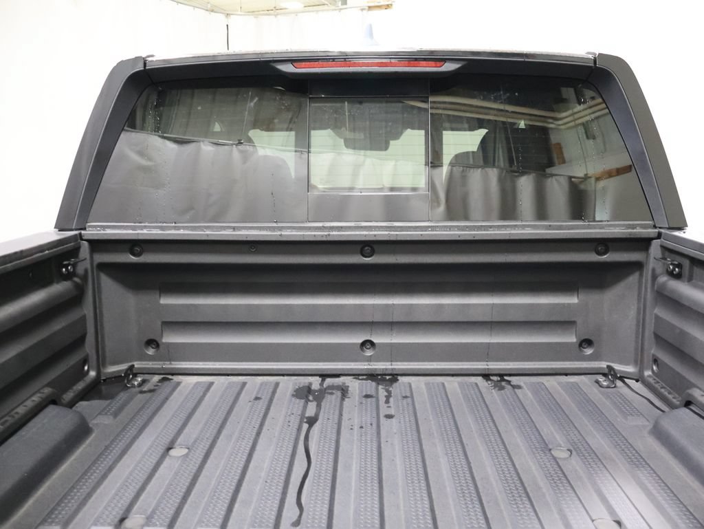 New 2026 Honda Ridgeline Black Edition image 15