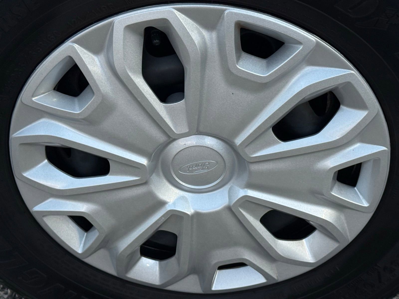 Used 2024 Ford Transit 350 XLT RWD image 38