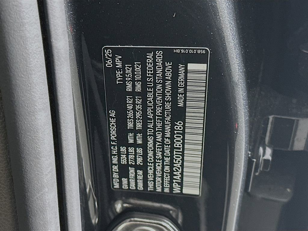 New 2026 Porsche Macan Turbo image 35