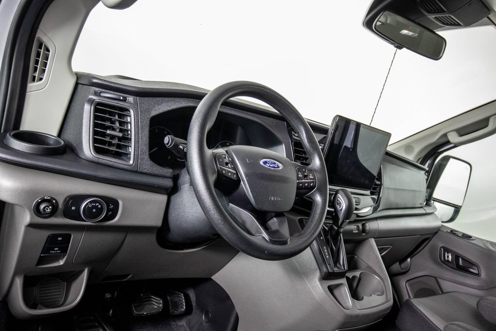 Used 2025 Ford Transit 350 XLT RWD image 16