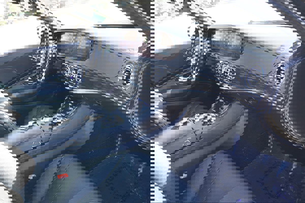 Used 2019 Mercedes-Benz S 450 Sedan w/ Premium Package image 13