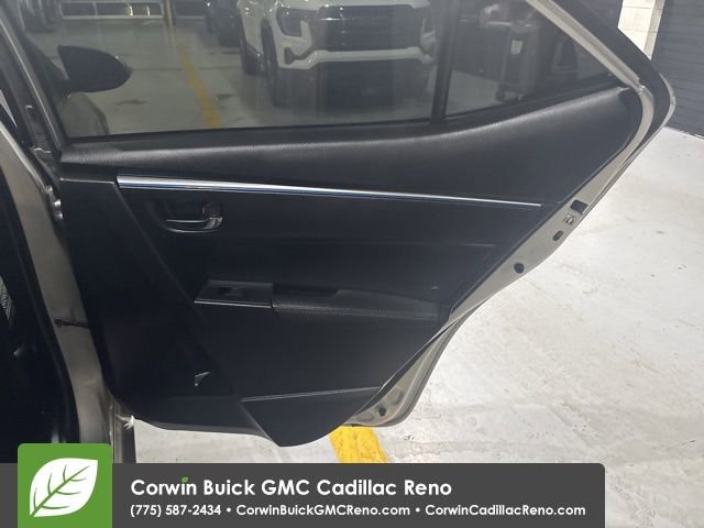 Used 2016 Toyota Corolla S image 33