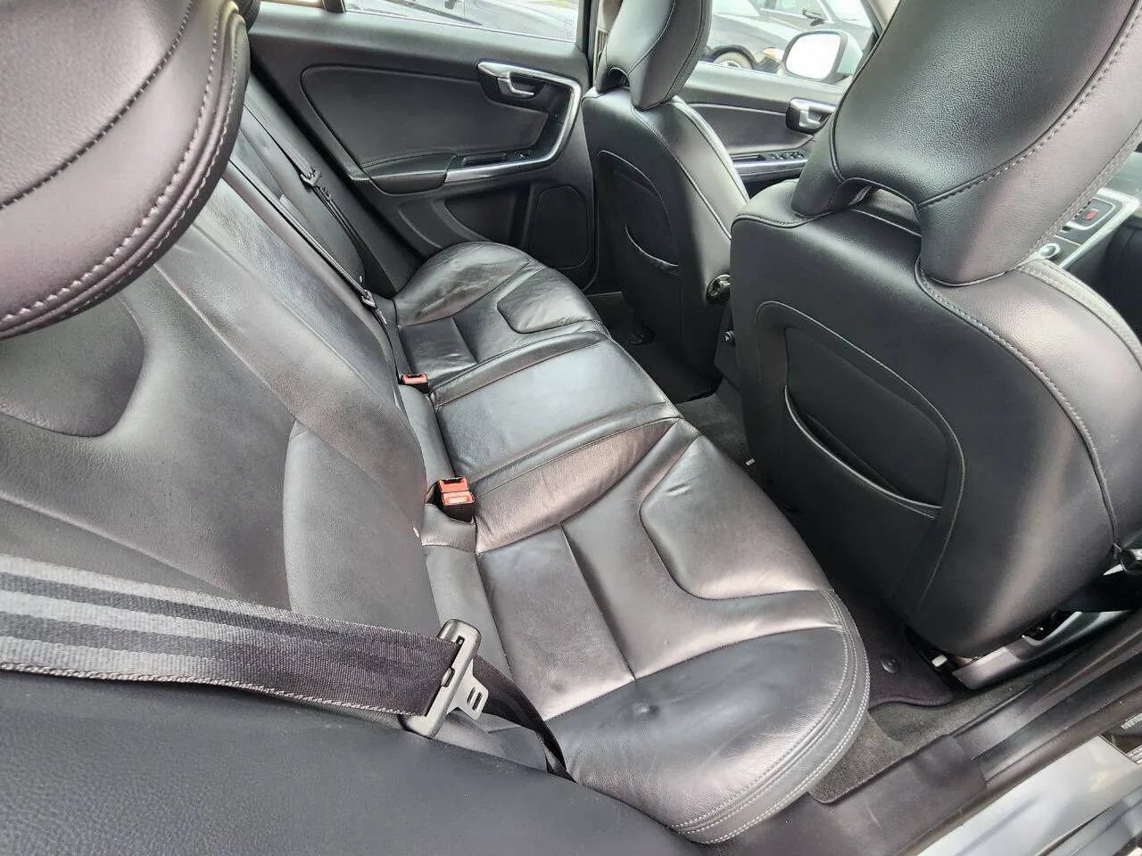 Used 2013 Volvo S60 T5 FWD image 13