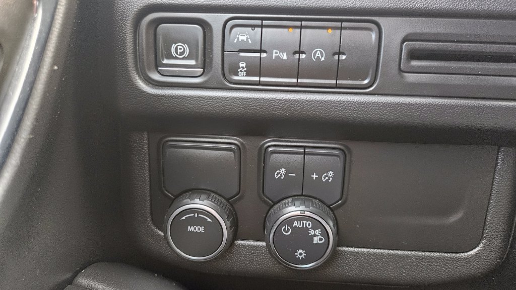 Used 2023 Chevrolet Tahoe LT RWD image 37