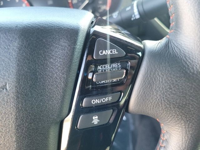 Certified 2025 Nissan Frontier PRO-4X image 16