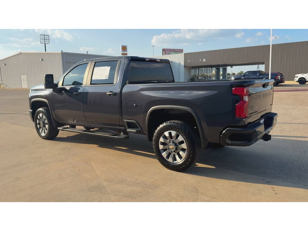 Used 2024 Chevrolet Silverado 2500 Custom w/ Custom Value Package AWD/4WD image 6