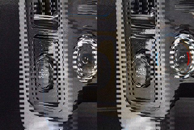 Used 2024 Ford F150 XLT w/ Equipment Group 303A High image 21