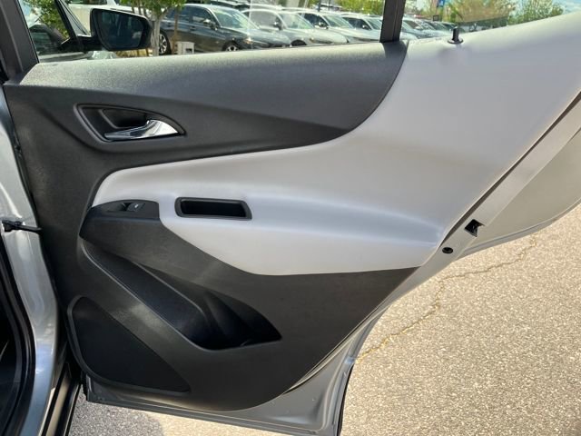 Used 2023 Chevrolet Equinox LS w/ LS Convenience Package image 14