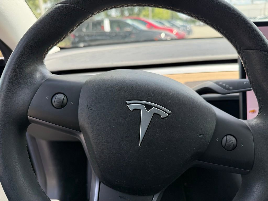 Used 2019 Tesla Model 3 Long Range image 23