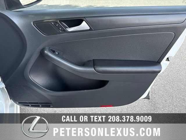Used 2014 Volkswagen Jetta TDI FWD image 12