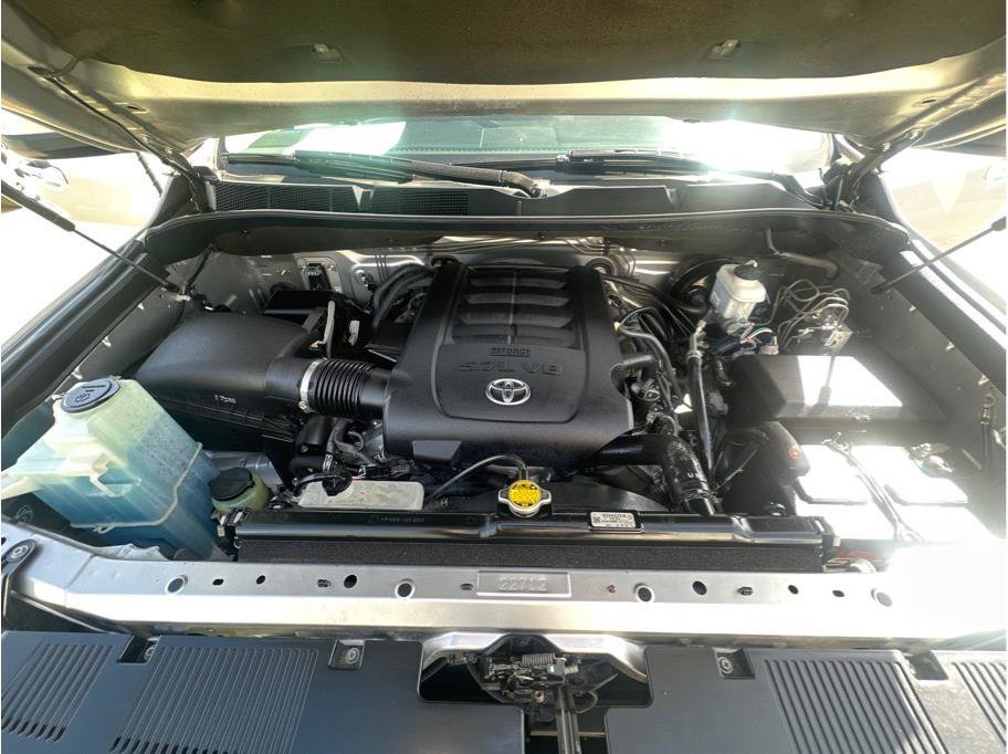 Used 2014 Toyota Tundra Limited image 27