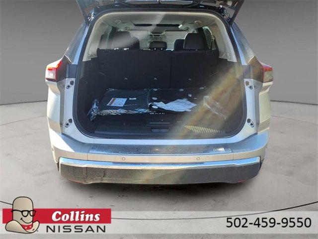New 2026 Nissan Rogue Platinum image 7