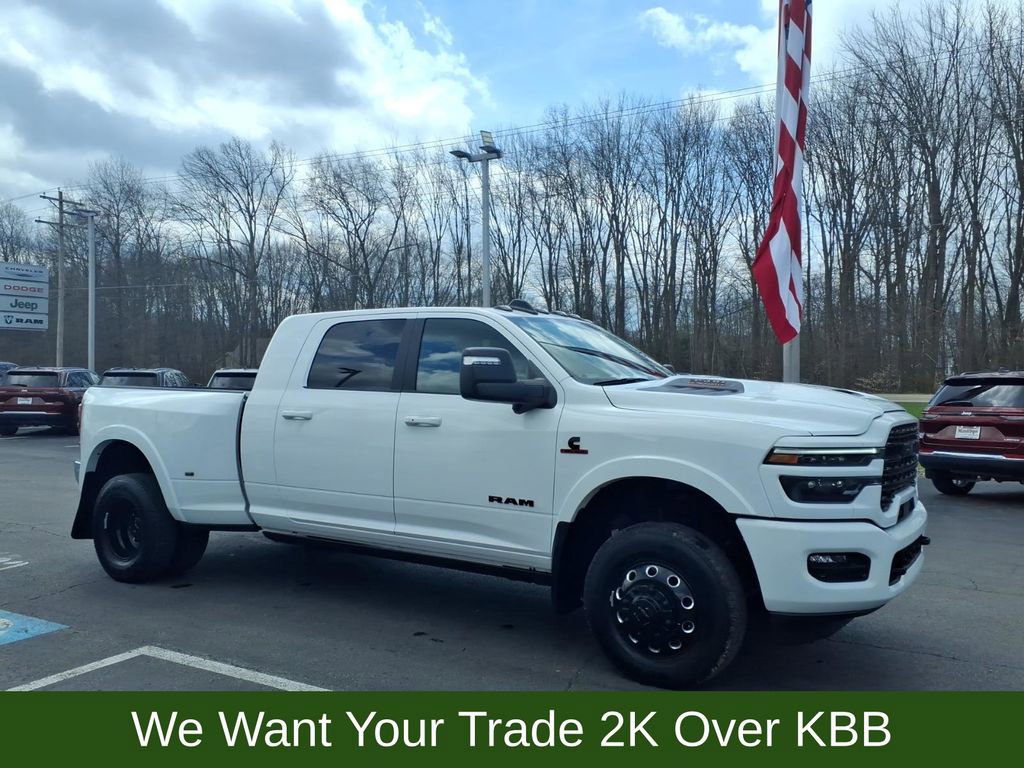 Used 2025 RAM 3500 Limited AWD/4WD image 5