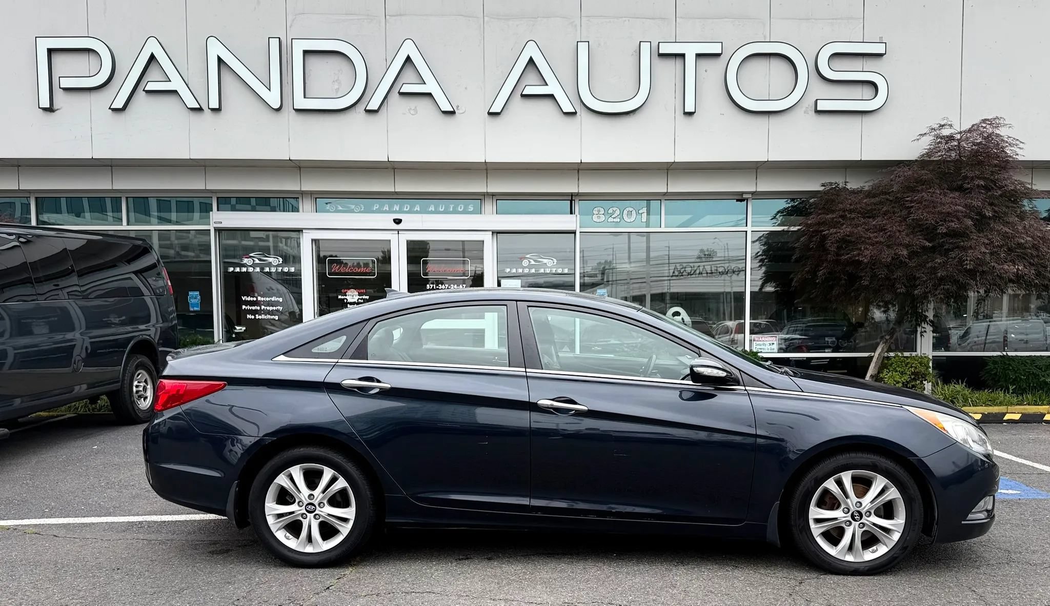 Used 2013 Hyundai Sonata Limited FWD image 8