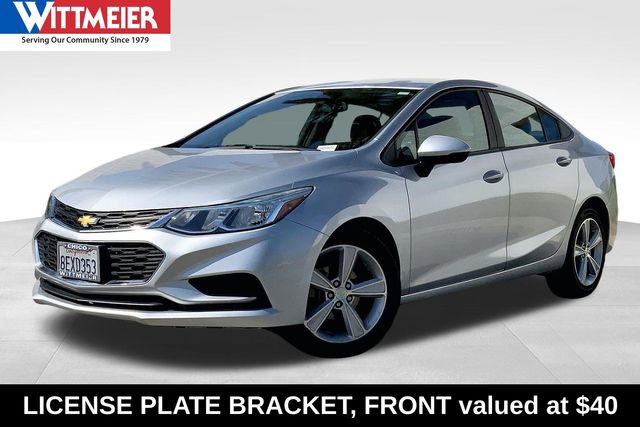 Used 2018 Chevrolet Cruze LS image 1