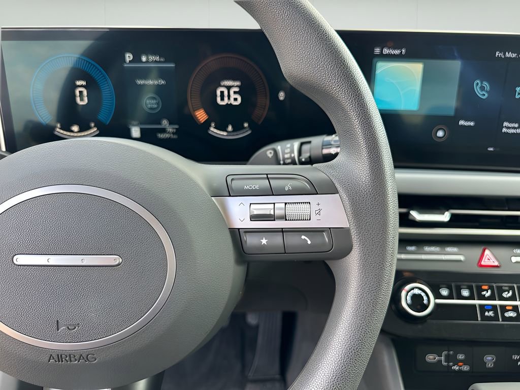 Used 2025 Hyundai Sonata SE image 16