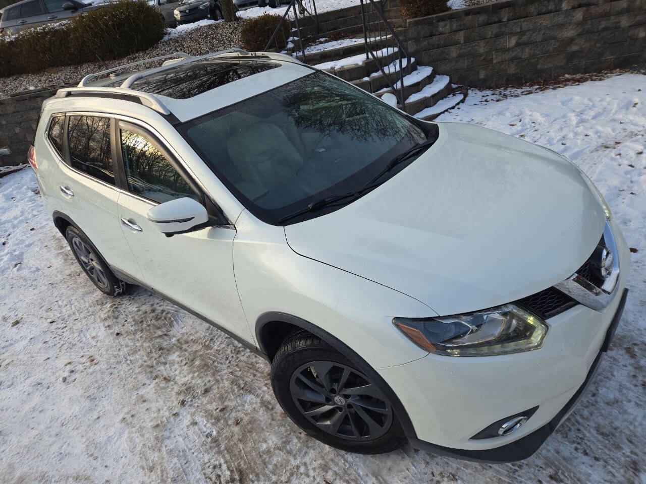 Used 2016 Nissan Rogue SL w/ SL Premium Package image 30