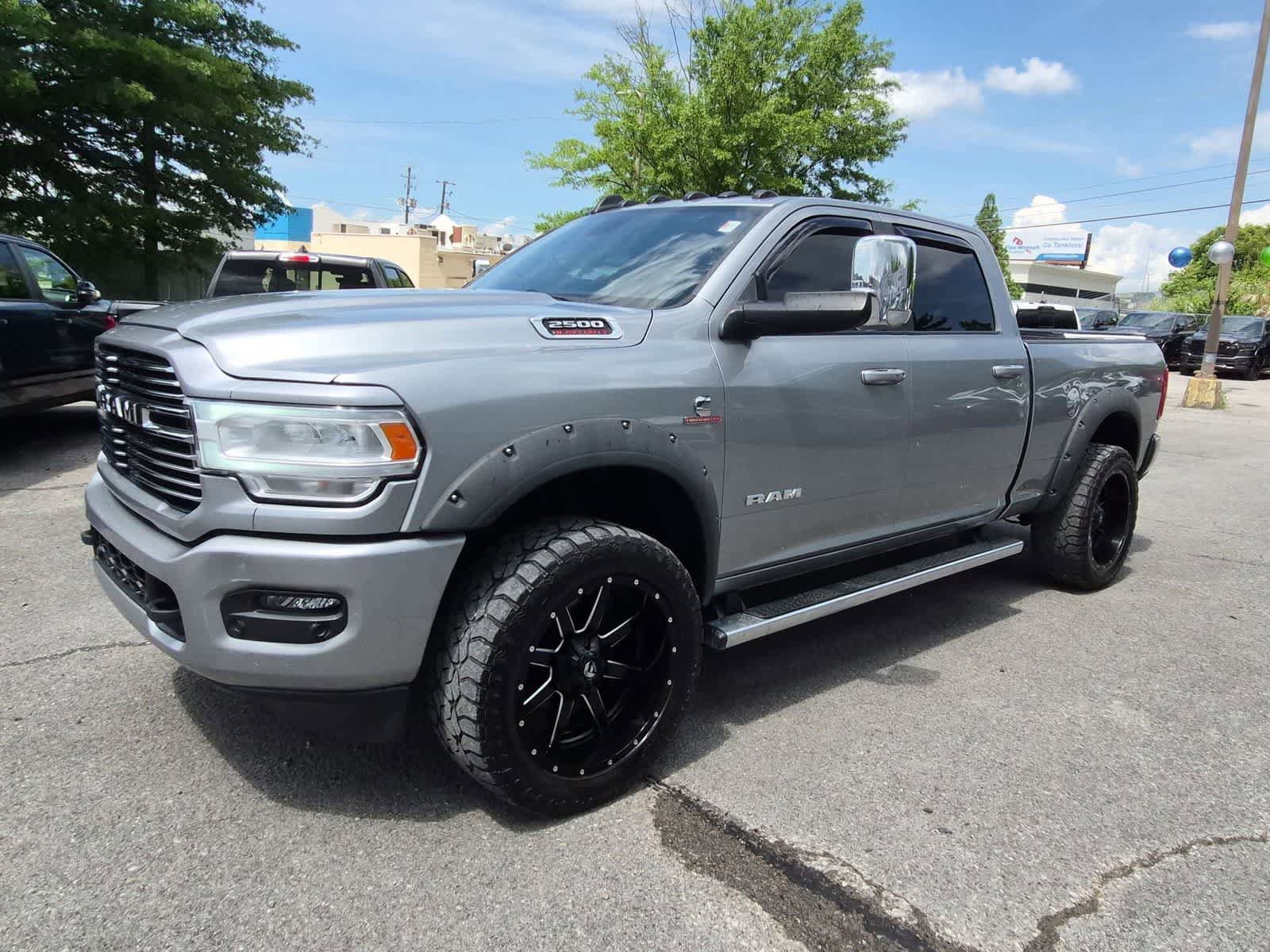 Used 2022 RAM 2500 Laramie AWD/4WD image 4