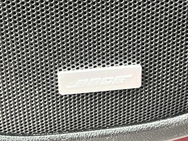 Used 2018 GMC Acadia SLT image 26