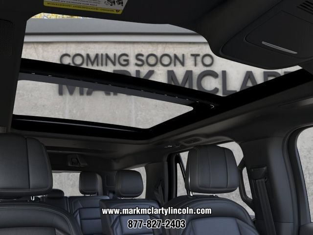 New 2026 Lincoln Navigator Reserve w/ Jet Appearance Package AWD/4WD image 22