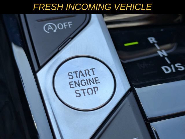 Used 2024 BMW 330i Sedan w/ Convenience Package RWD image 26