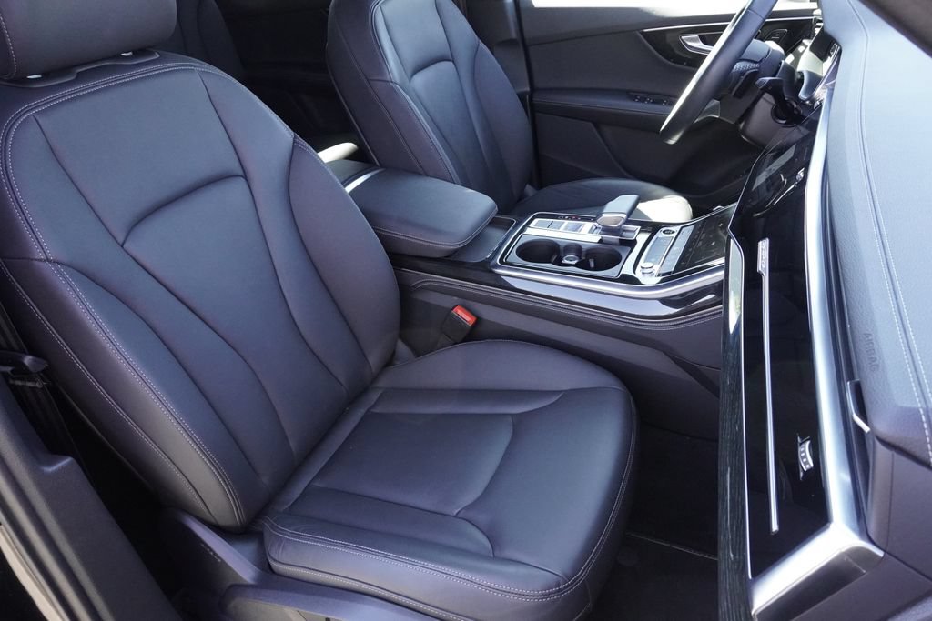 Used 2025 Audi Q7 3.0T Premium Plus AWD/4WD image 24