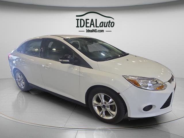 Used 2014 Ford Focus SE w/ SE Winter Package FWD image 19