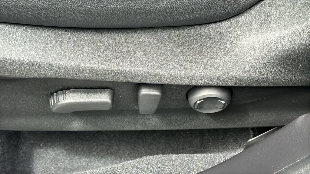 Certified 2025 Subaru Forester Wilderness AWD/4WD image 21