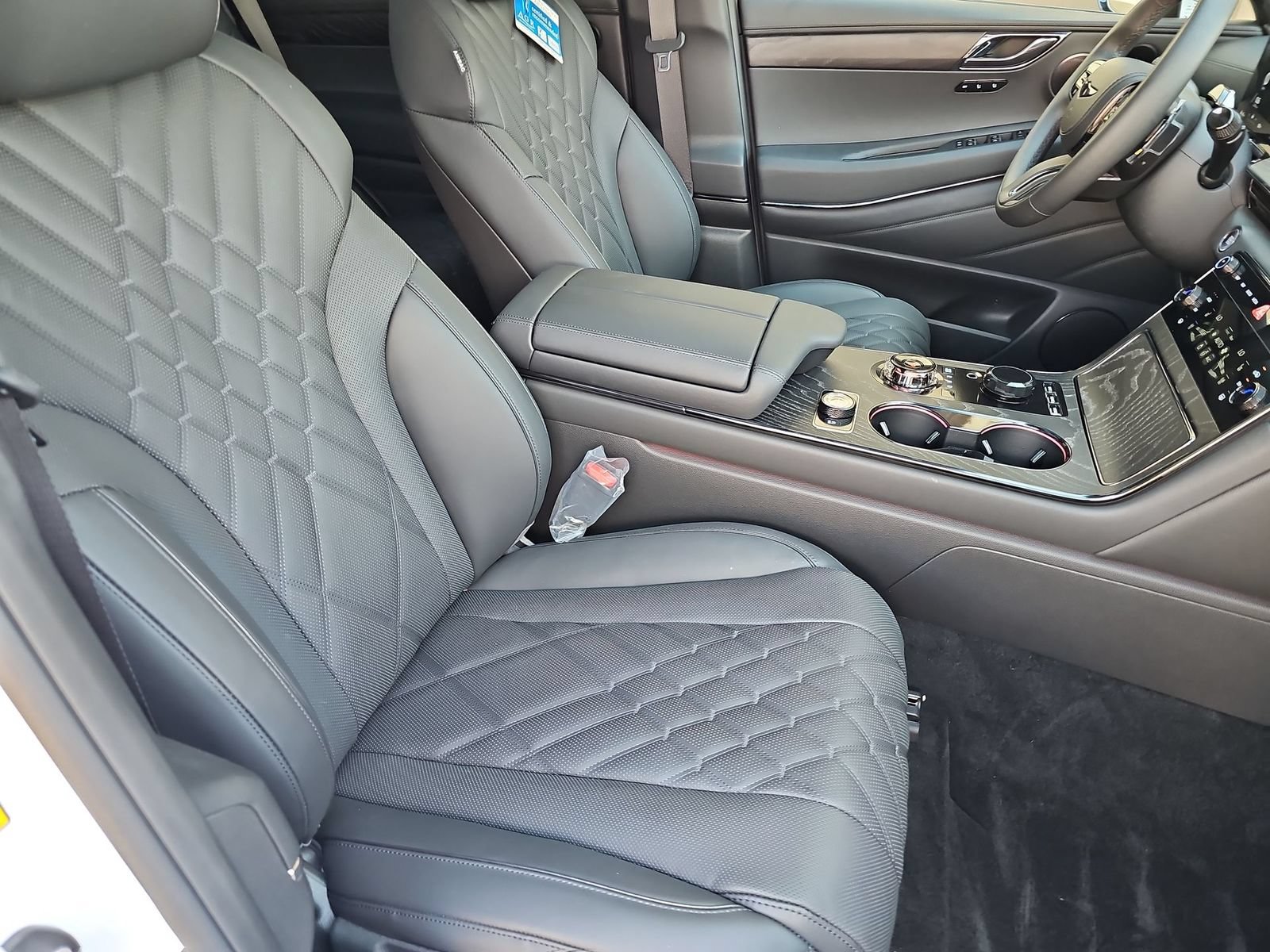 Certified 2026 Genesis GV80 3.5T Prestige AWD/4WD image 18