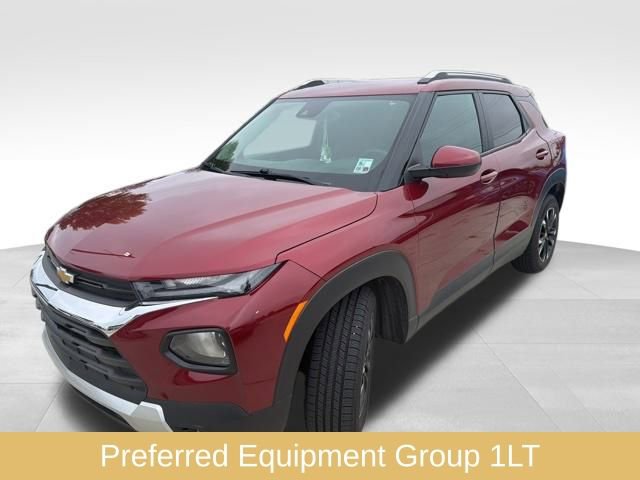 Used 2022 Chevrolet TrailBlazer LT w/ Convenience Package image 2