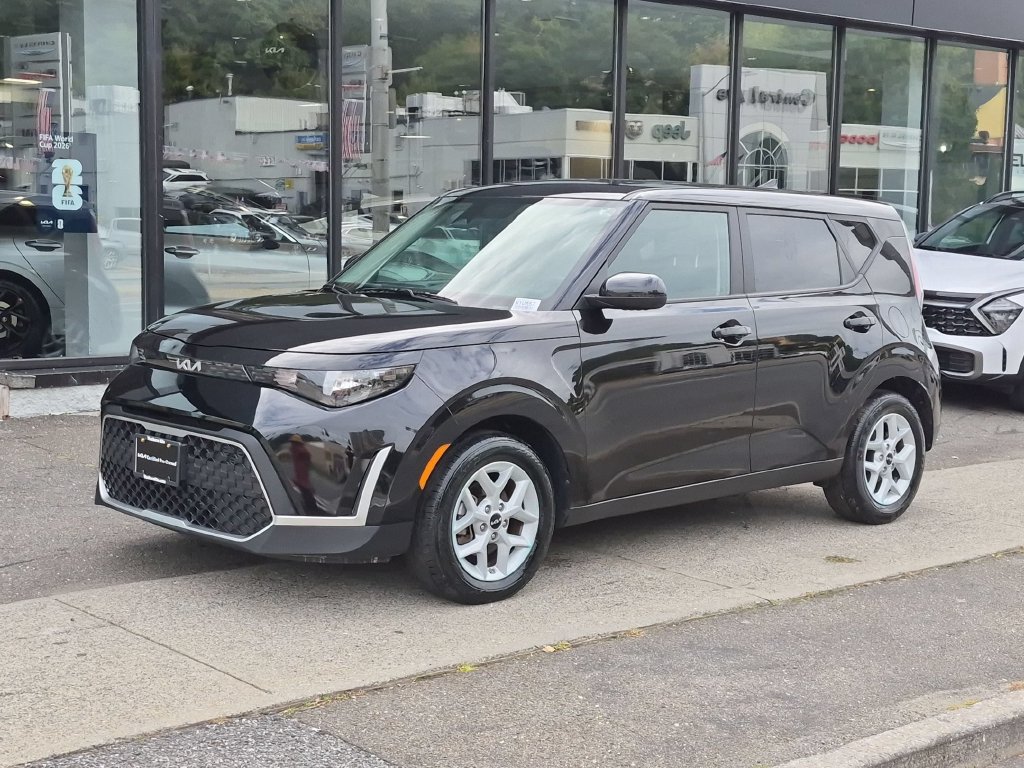 Used 2024 Kia Soul LX w/ Option Group 015