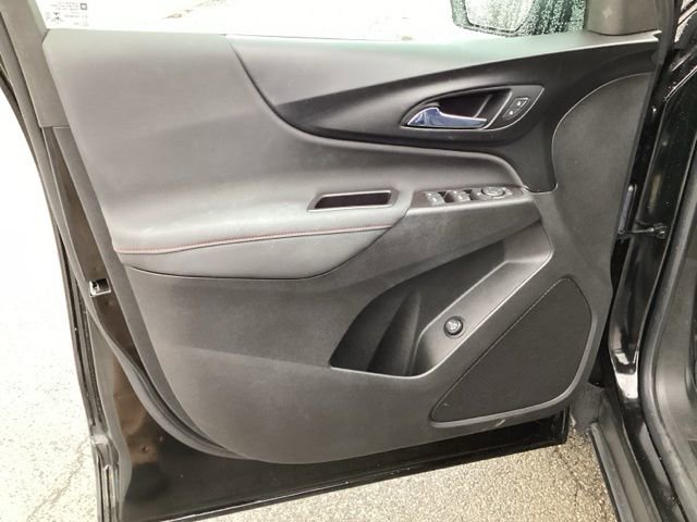 Used 2022 Chevrolet Equinox RS image 21