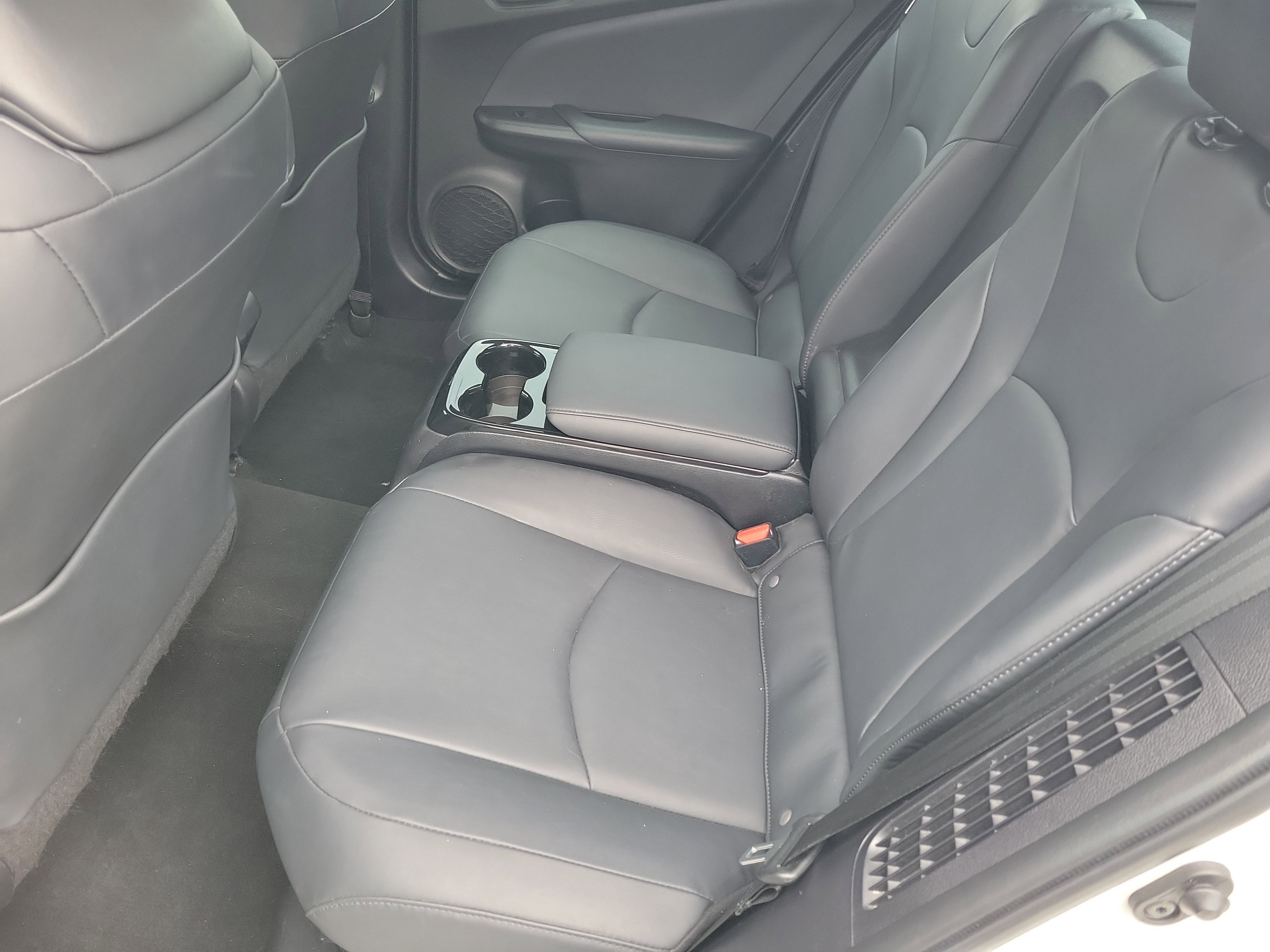 Used 2019 Toyota Prius Prime Premium image 10