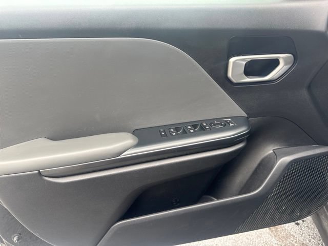 Used 2025 Kia K4 FWD image 9