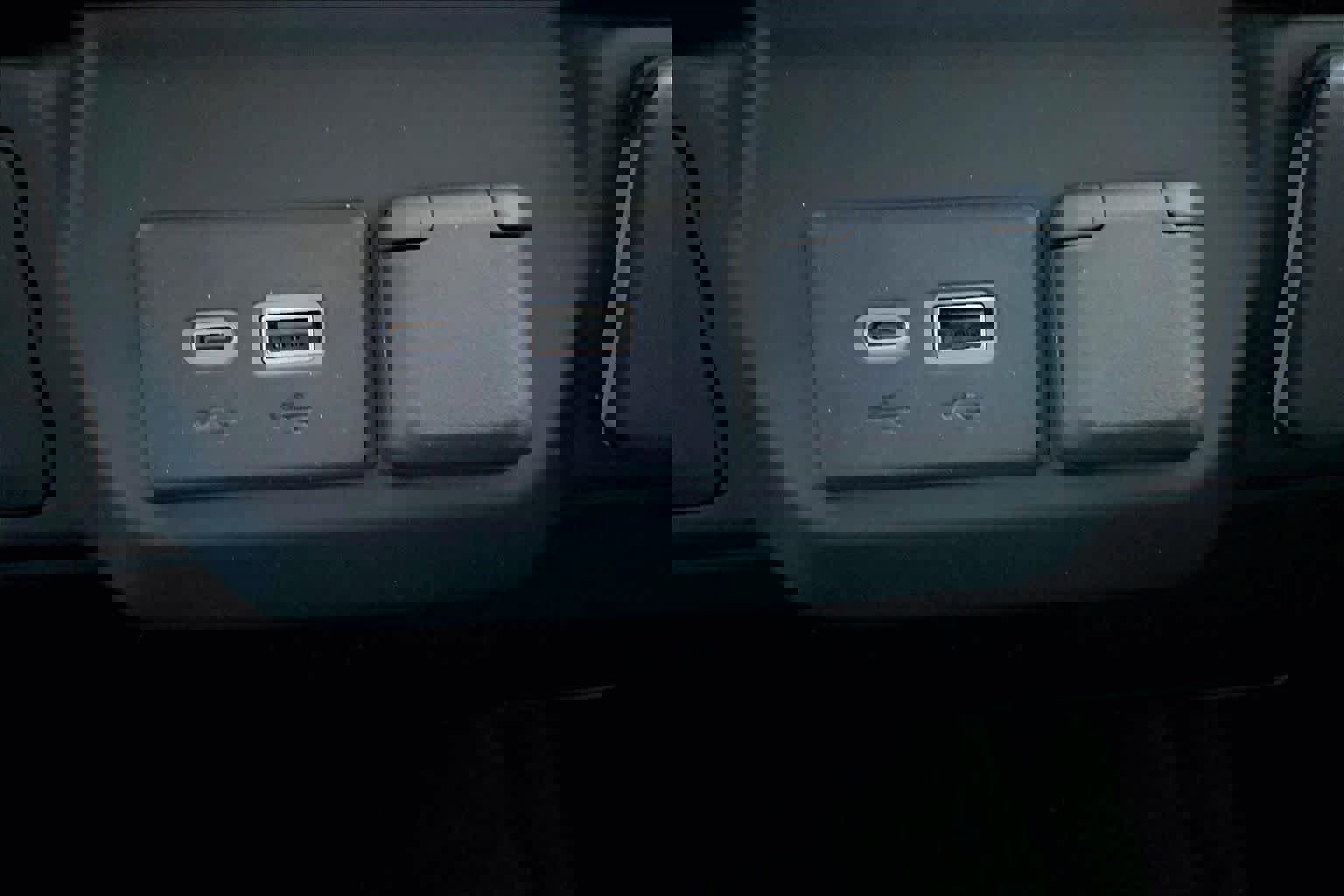 Used 2024 Chevrolet Silverado 1500 Custom image 28