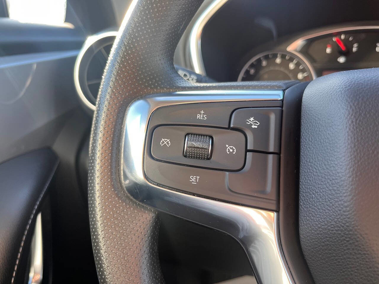 Used 2025 Chevrolet Blazer LT image 19