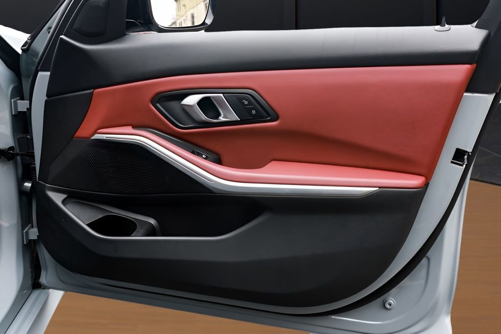 Used 2025 BMW M340i xDrive w/ Shadowloine Package image 20